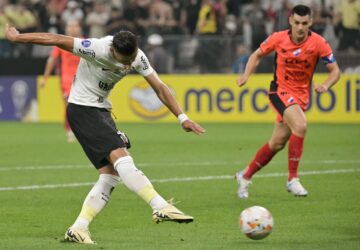 Nacional-PAR x Corinthians: detalhes e escalações para confronto decisivo na Sul-Americana.