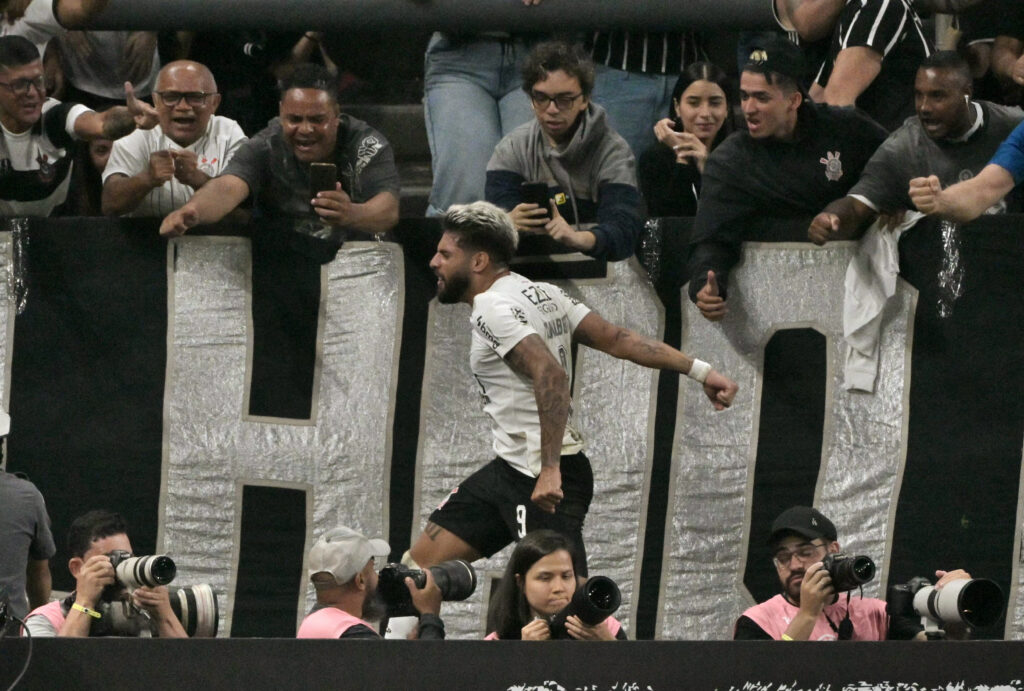 Yuri Alberto elogia parceria com Romero no Corinthians: entrosamento bem-sucedido