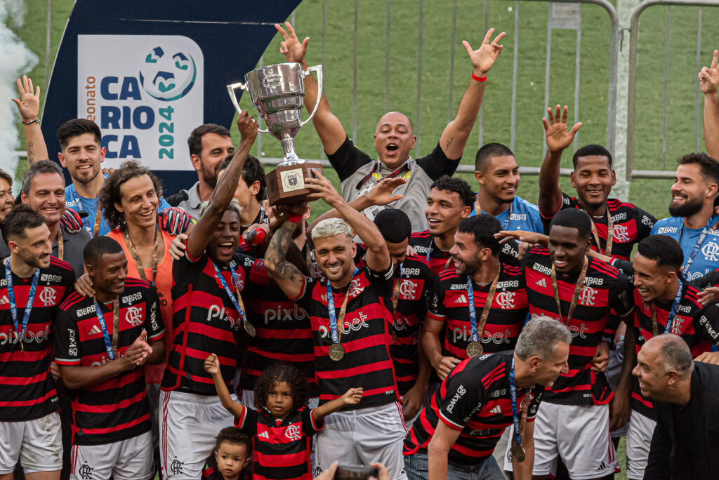 Semifinal do Carioca: Duelos entre Flamengo x Fluminense e Nova Iguaçu x Vasco