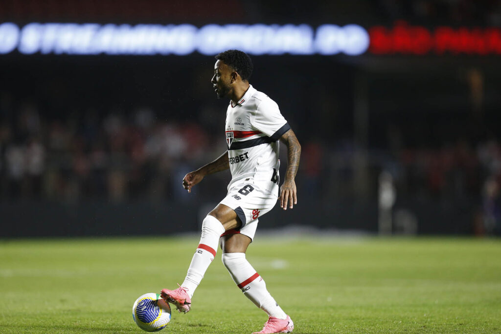 Welington (Foto: Rubens Chiri e Paulo Pinto/Saopaulofc.net)