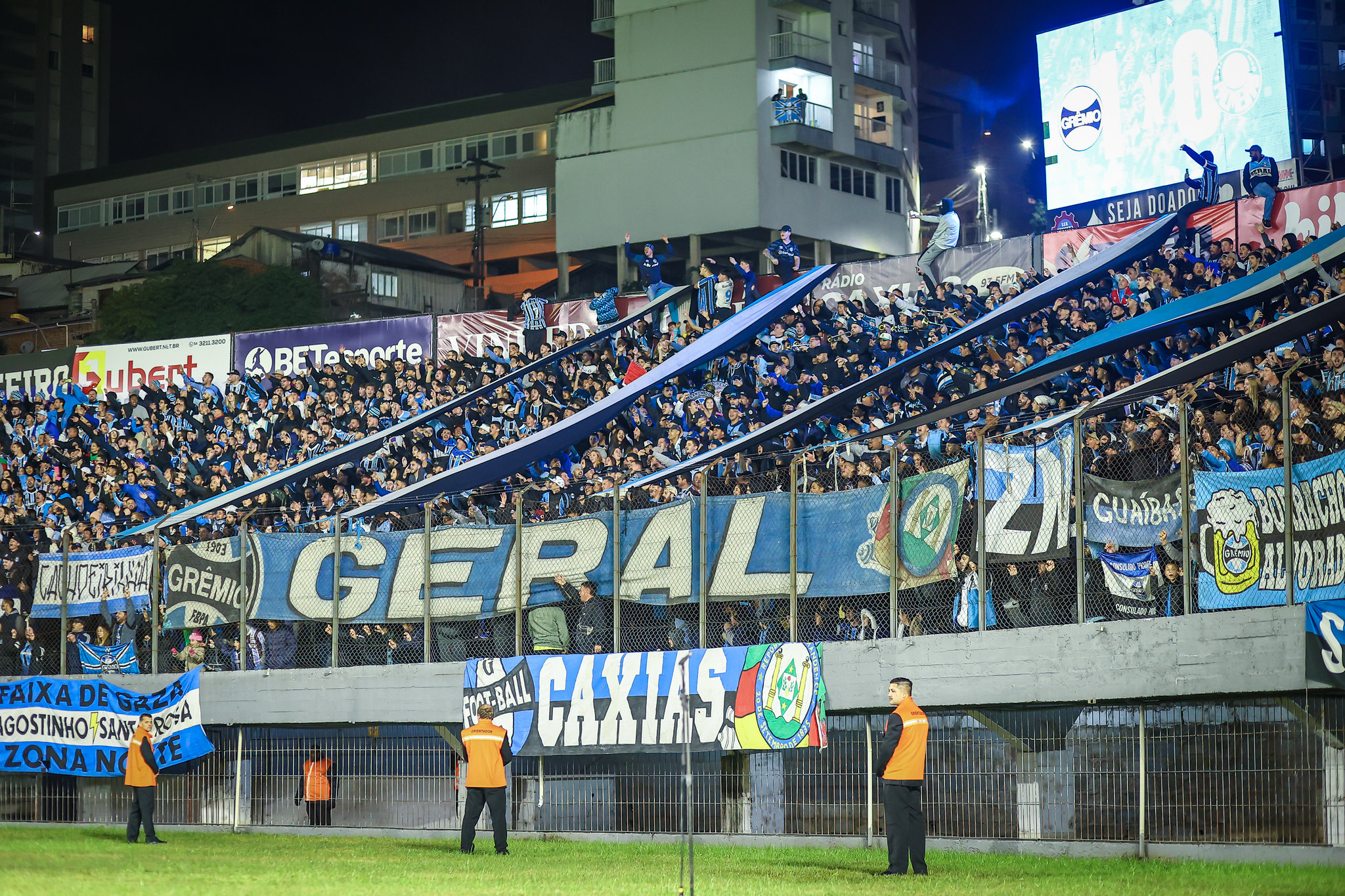 Grêmio começa venda de ingressos promocionais para jogo na Copa do Brasil