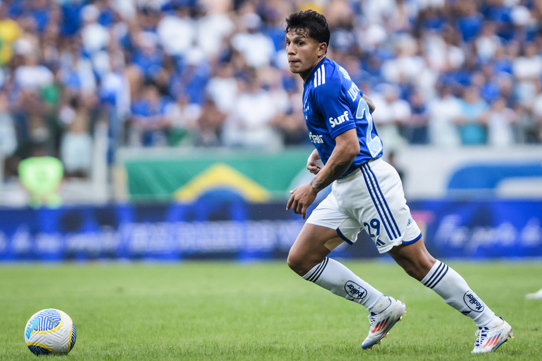 Fotos de Cruzeiro x Corinthians pela Série A: Confira os Melhores Momentos!