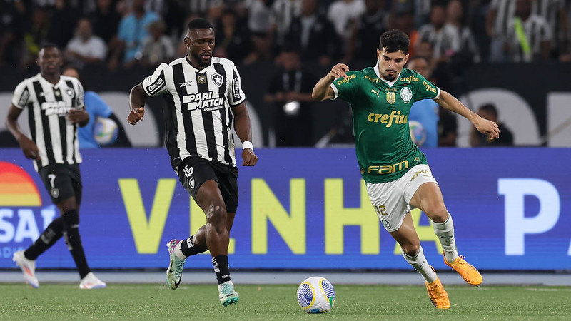 Deslize custoso não abala sequência do Palmeiras, destaca análise profissional.