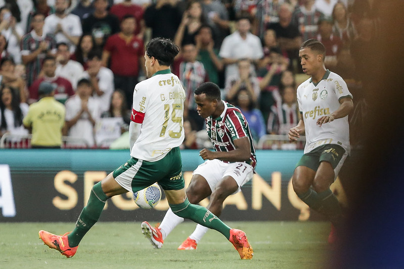 Detalhe decisivo: Gómez elogia atuação do Palmeiras na derrota para o Fluminense