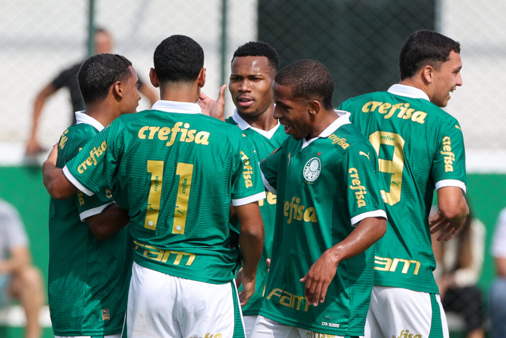 Palmeiras x Grêmio: saiba onde assistir ao jogo do Brasileirão sub-20.