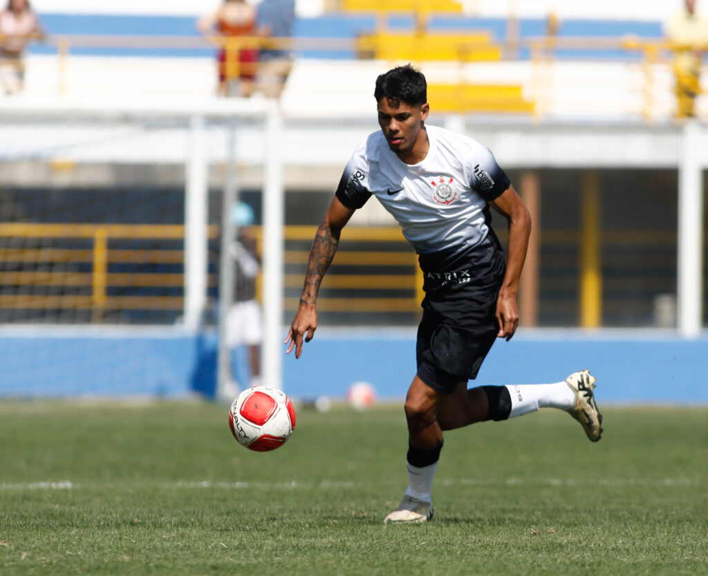 Clássico entre Santos e Corinthians no Brasileirão Sub-20: onde assistir e detalhes