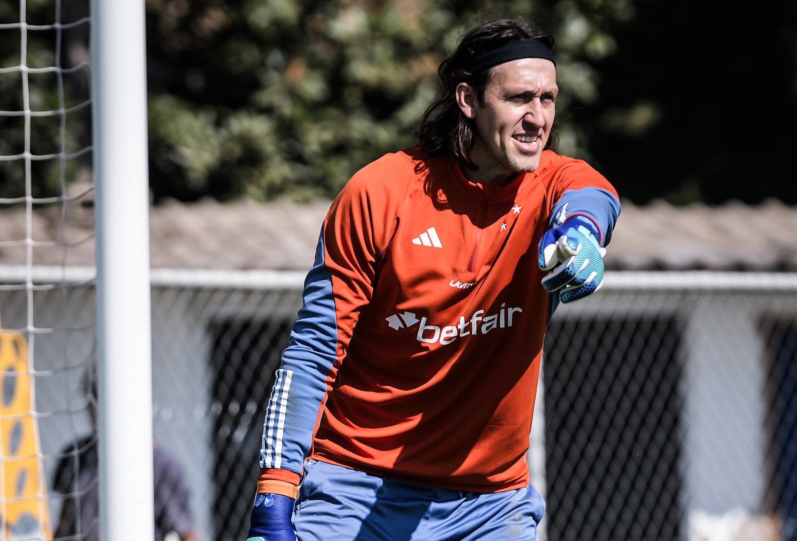 Cruzeiro divulga relacionados com Cássio para jogo contra RB Bragantino.