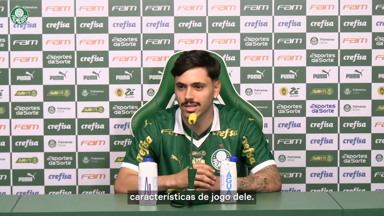 Maurício se inspira em Veiga e comemora crescimento de Estêvão no time