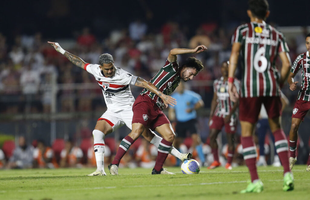 Fluminense e São Paulo se enfrentam neste domingo, às 18h30 (de Brasília), no Maracanã, pelo Campeonato Brasileiro.