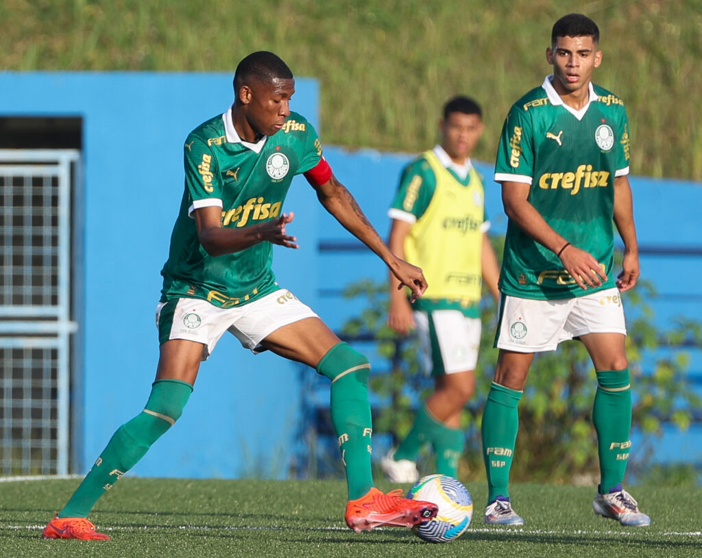 Palmeiras sofre reviravolta nos acréscimos e é derrotado pelo Fluminense no sub-20
