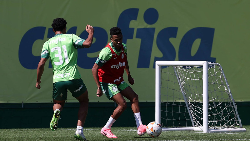 Palmeiras se prepara para confronto contra Botafogo na Libertadores com Estêvão.