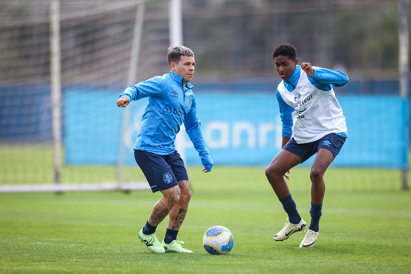 Grêmio intensifica preparação para duelo contra Atlético-MG