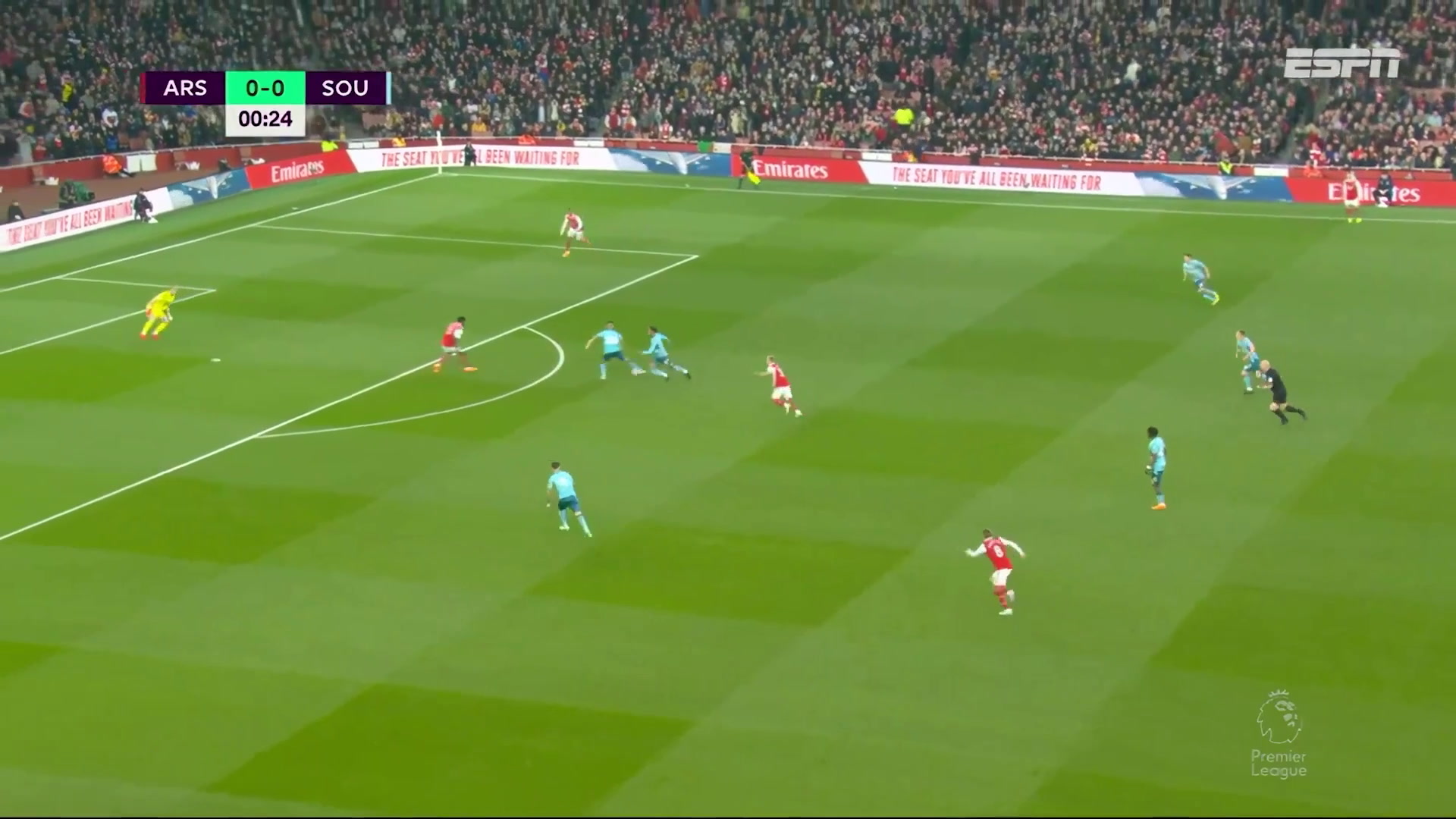 Flamengo apresenta reforço Carlos Alcaraz para a temporada.