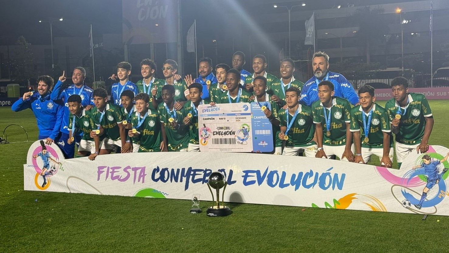 Palmeiras vence River Plate e é bicampeão da Libertadores sub-13.