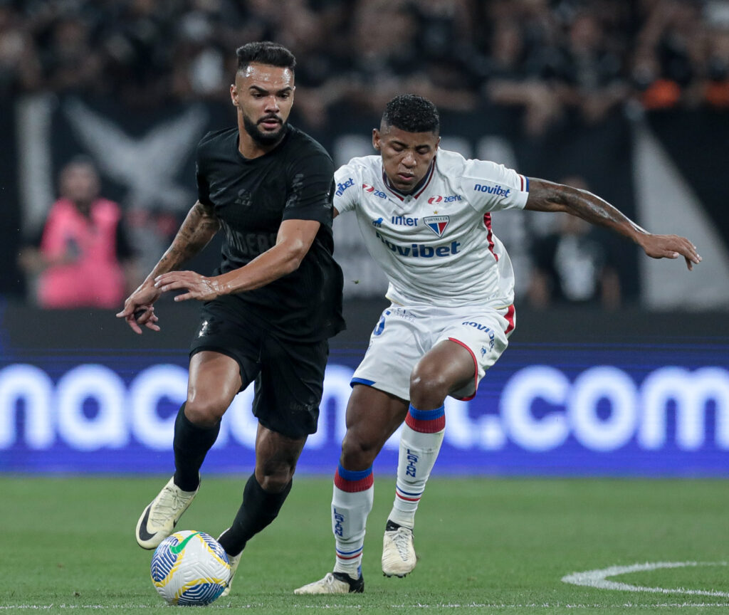 Fortaleza mantém invencibilidade como mandante no Campeonato Brasileiro contra Corinthians
