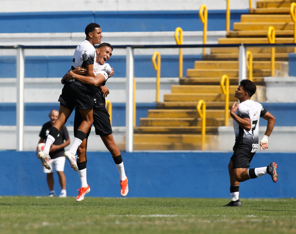 Corinthians x Atlético-MG: saiba onde assistir ao jogo do Brasileirão sub-20.
