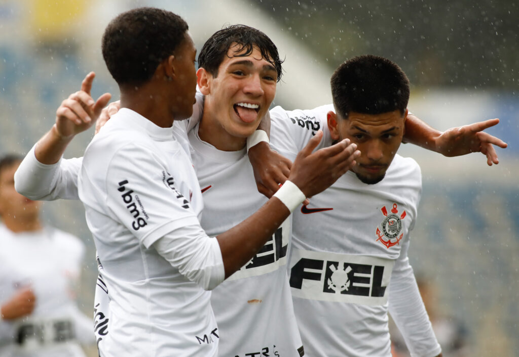 Corinthians x Botafogo: onde assistir ao jogo no Campeonato Brasileiro Sub-17