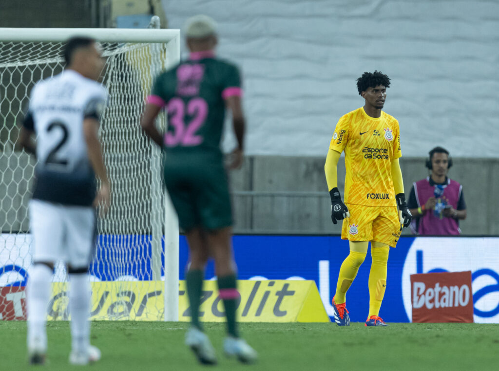 Desempenho dos Jogadores do Corinthians no Empate com o Fluminense