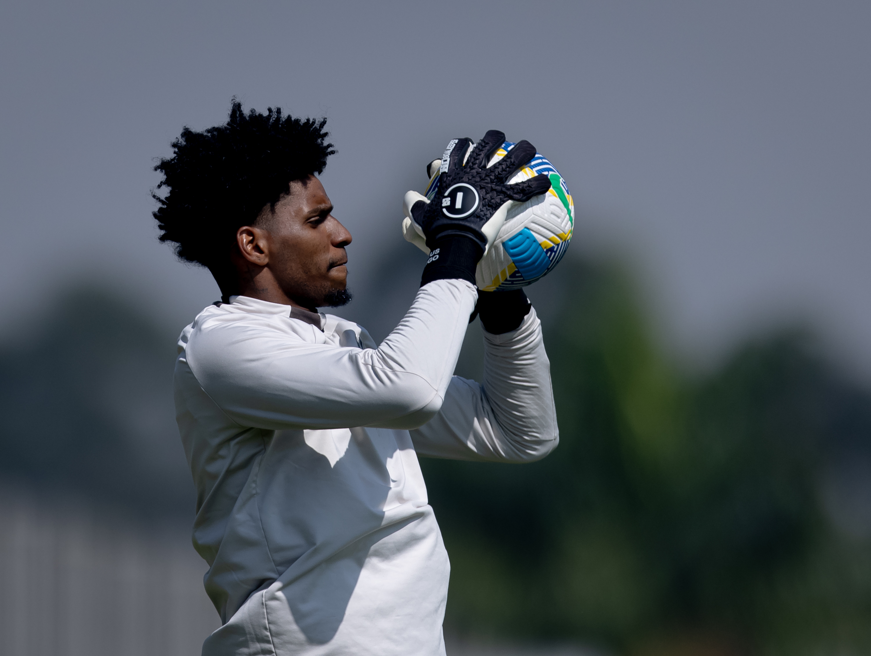 Treino do Corinthians: Imagens do treino desta quinta-feira mostram preparação da equipe.