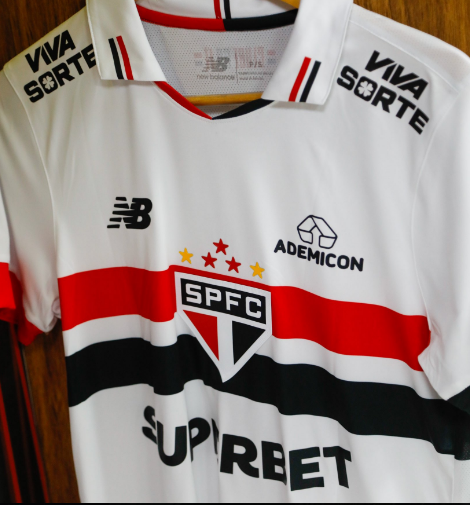 São Paulo com Rato e Flamengo com Gabigol nas escalações titulares hoje.