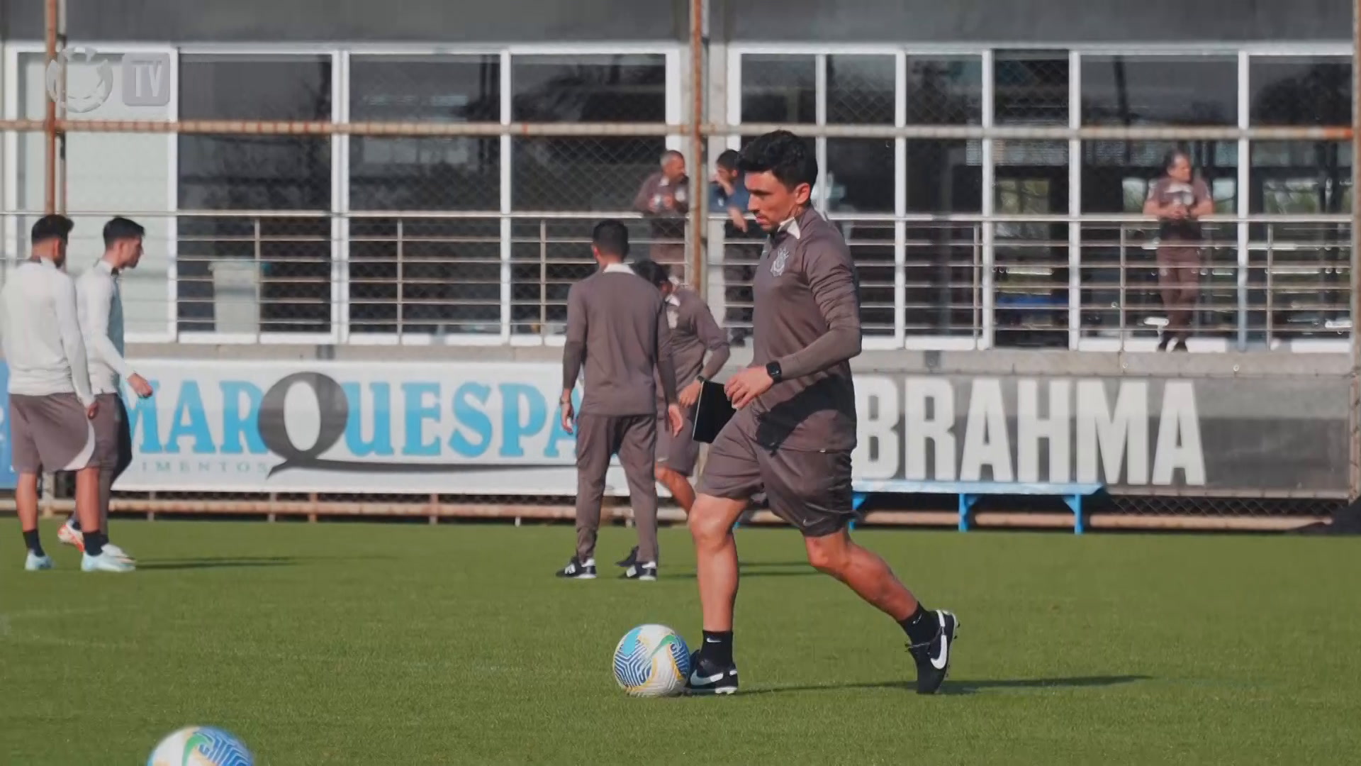 Corinthians encerra preparação para duelo contra Juventude no Sul.