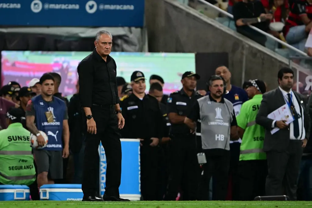 FOCO NA LIBERTA! Flamengo poupa titulares contra Grêmio para priorizar duelo na Libertadores.