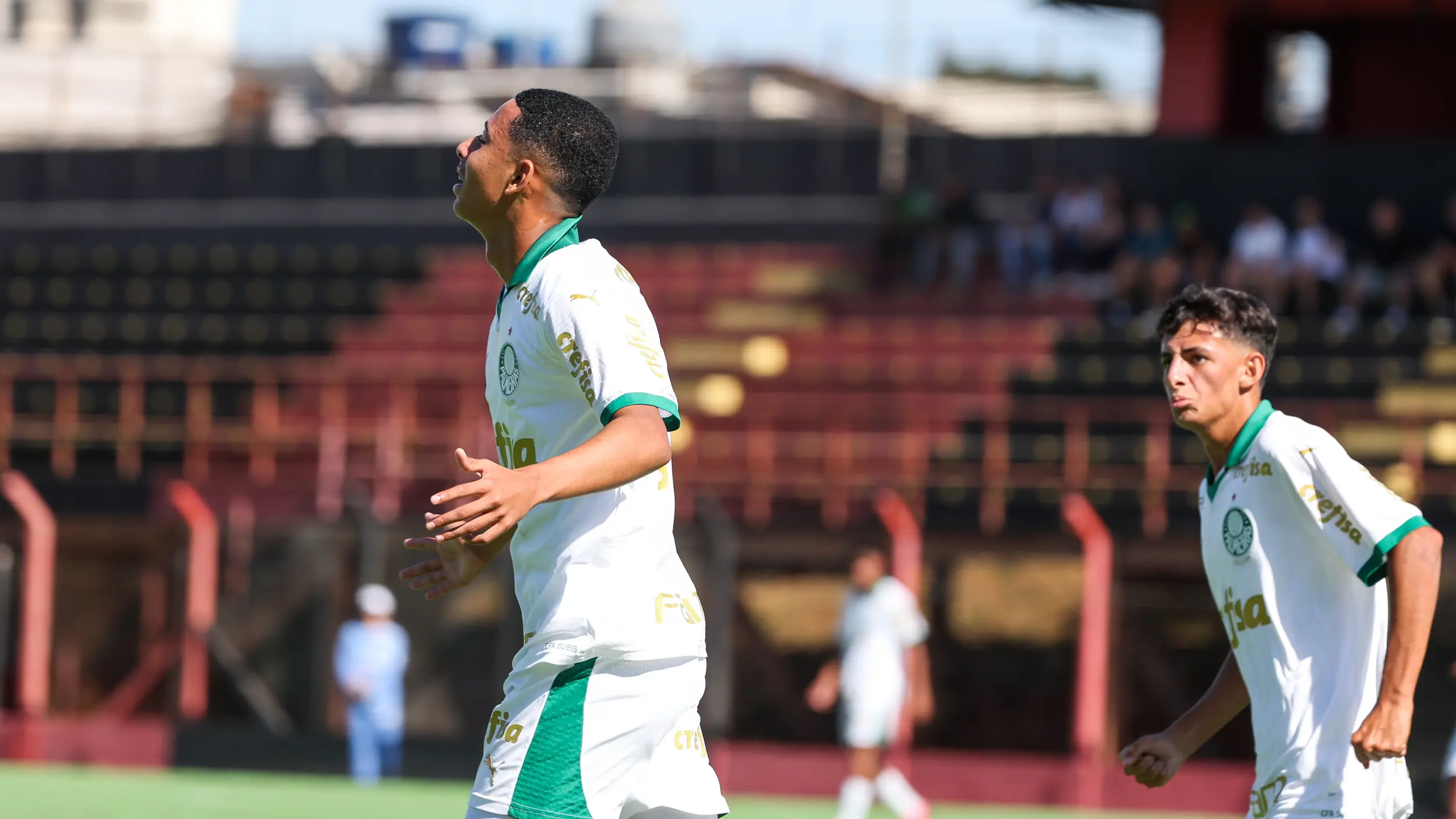 Sub-17 do Palmeiras supera Ibrachina e avança no campeonato Paulista; Sub-15 segue líder