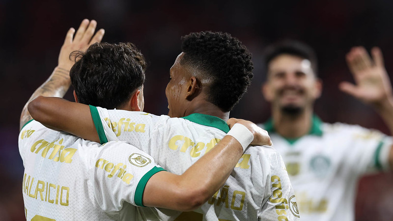 Vitória do Palmeiras sobre o Athletico-PR encerra jejum de mais de dois meses.