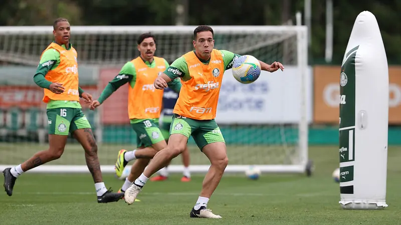 Confiança em Alta: Fabinho elogia desempenho do Palmeiras no Brasileirão