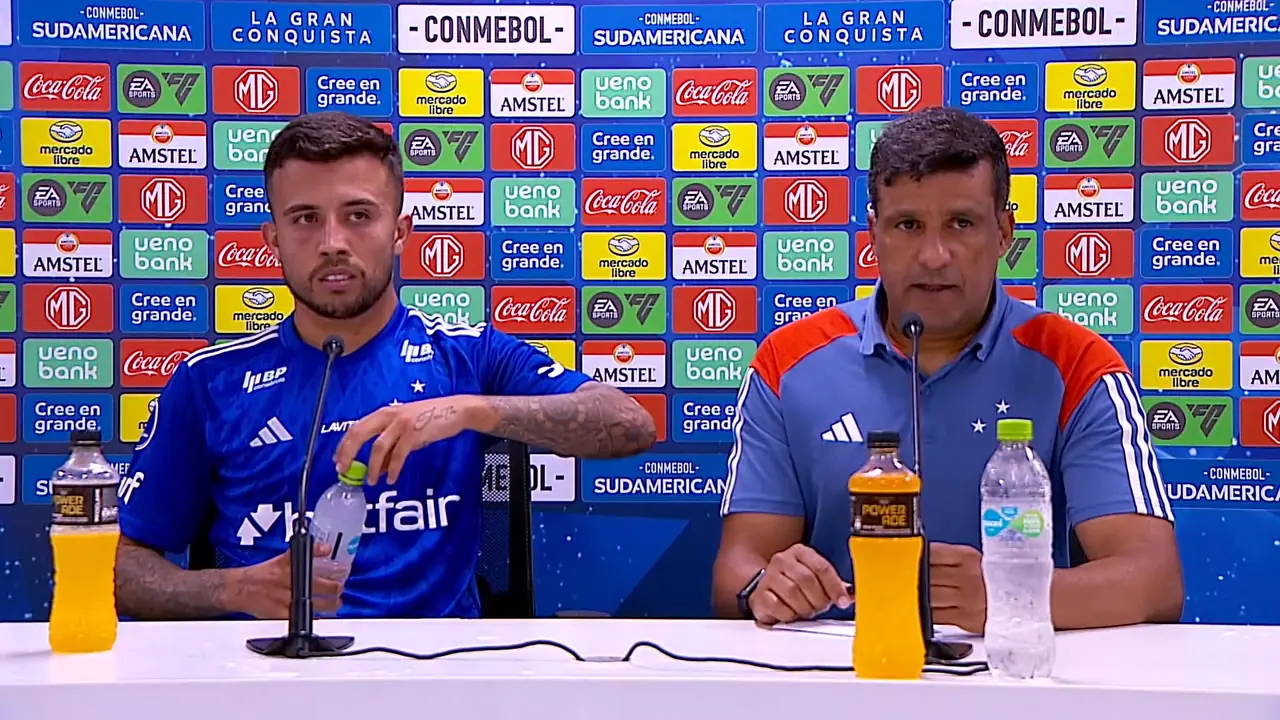 Estratégia do Auxiliar do Cruzeiro tem êxito e resultado poderia ser ampliado.