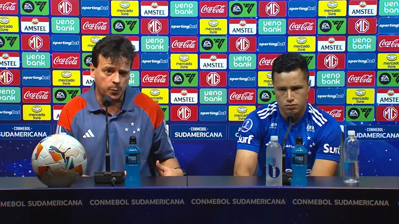 Diniz otimista com potencial do Cruzeiro após avanço na Sul-Americana.