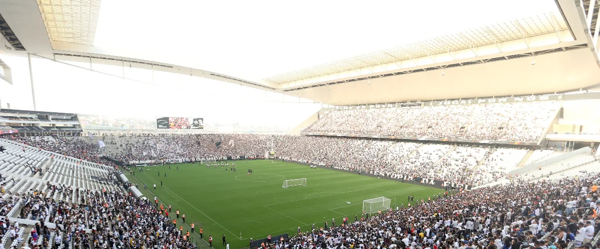 Torcedores garantem todos os ingressos para treino aberto na arena