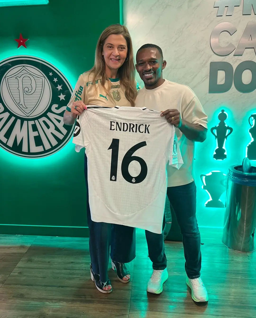Leila celebra conquista do Palmeiras e destaca base vitoriosa no futebol brasileiro