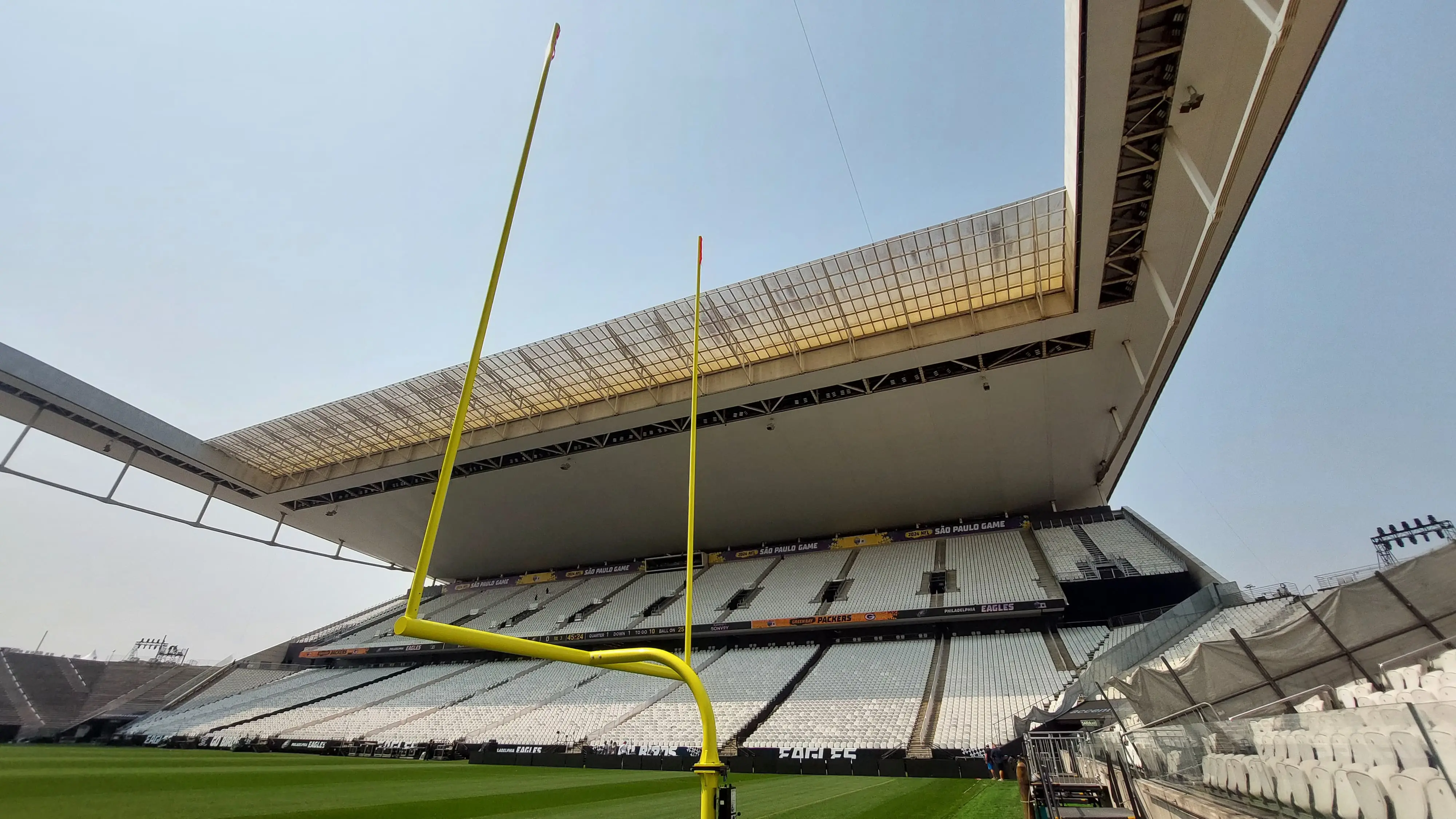 Neo química arena pronta para receber evento de futebol americano da NFL