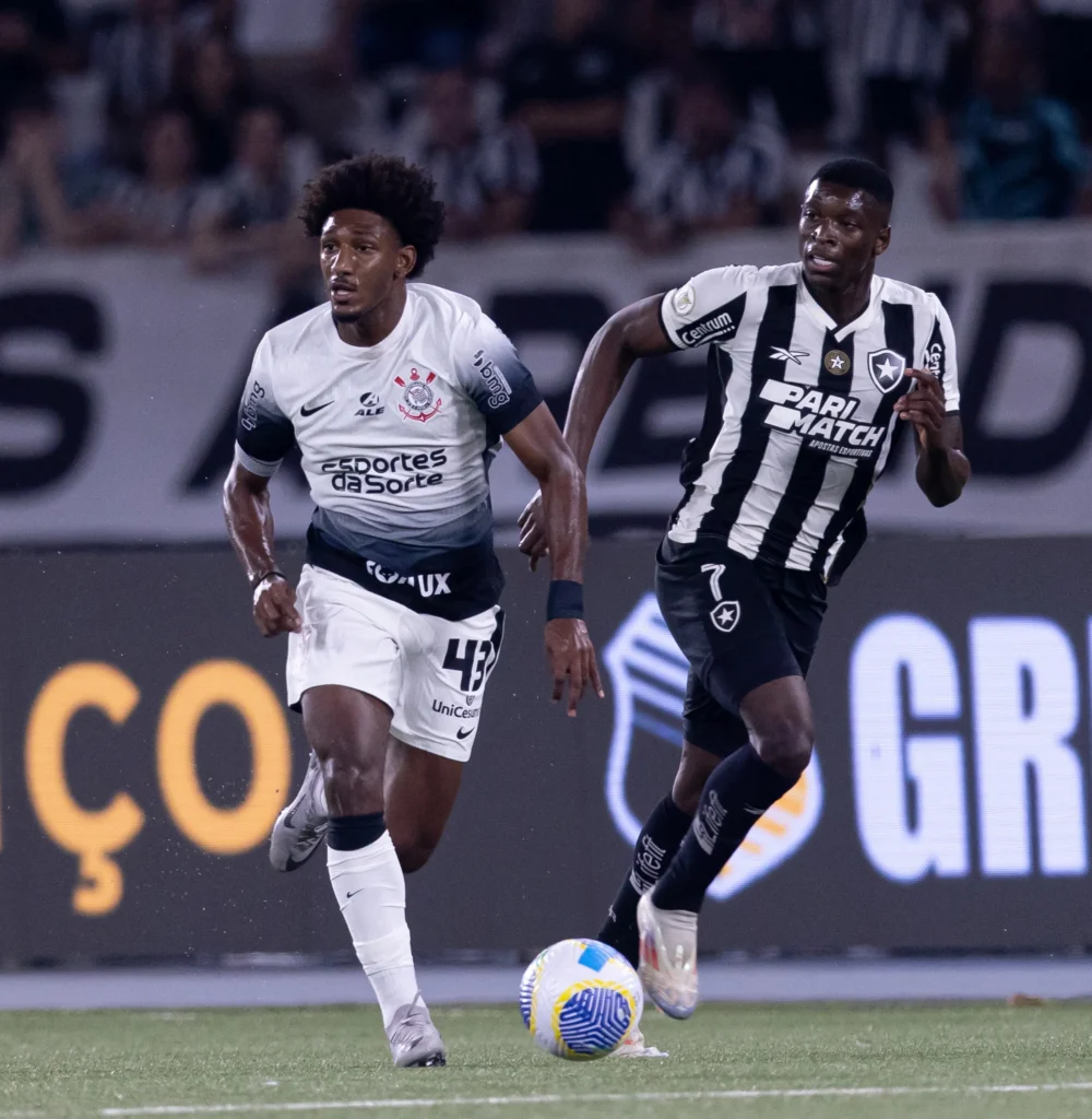 Talles Magno teve participação tímida enquanto esteve em campo