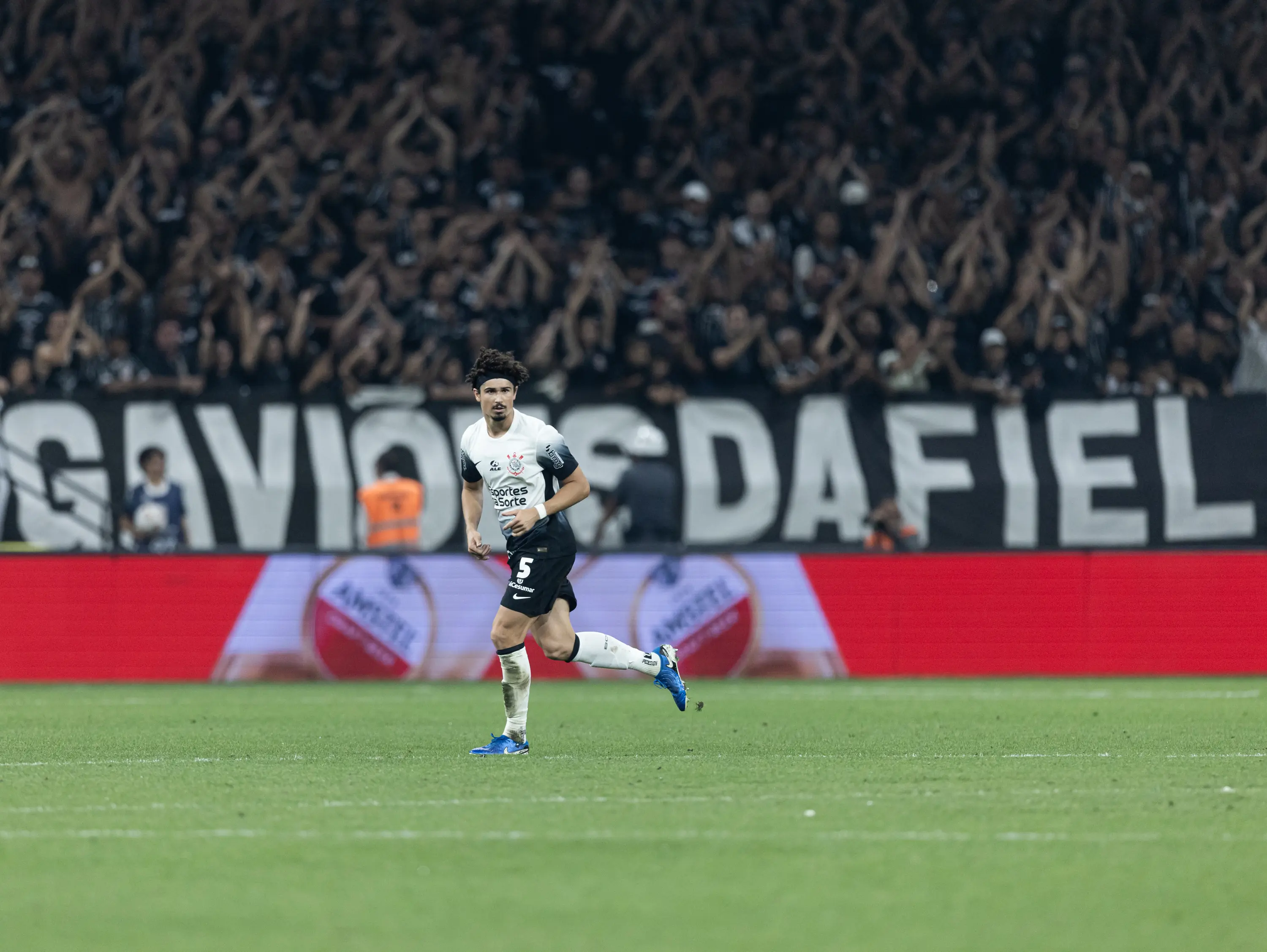 Corinthians solidifica defesa e alcança terceiro jogo sem sofrer gol na temporada