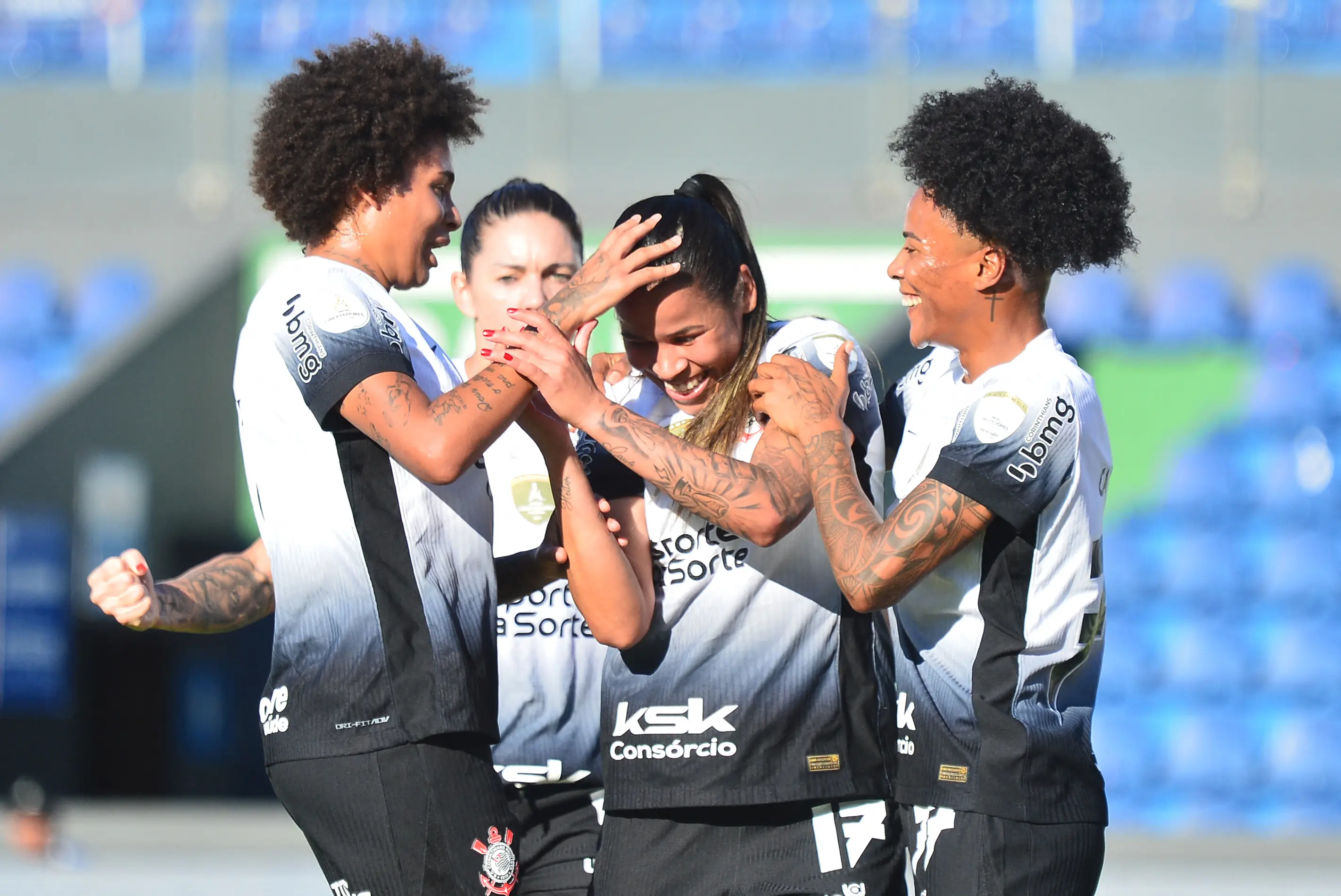 Corinthians conquista pentacampeonato da Libertadores Feminina ao vencer o Santa Fé.