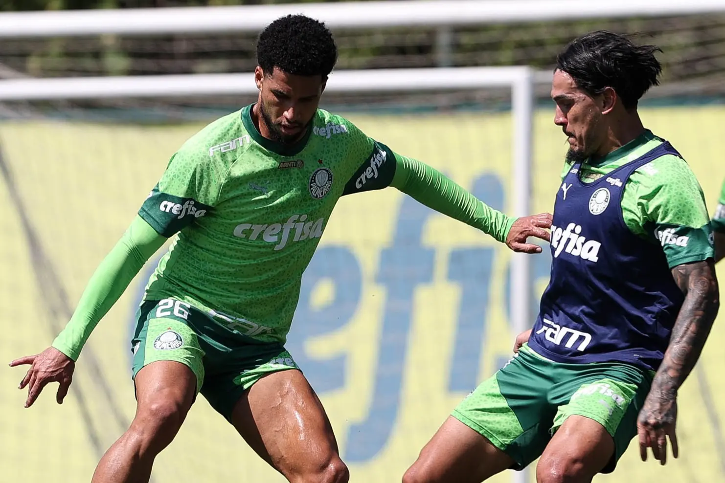 Murilo e Gómez garantem solidez defensiva do Palmeiras em sequência invicta.