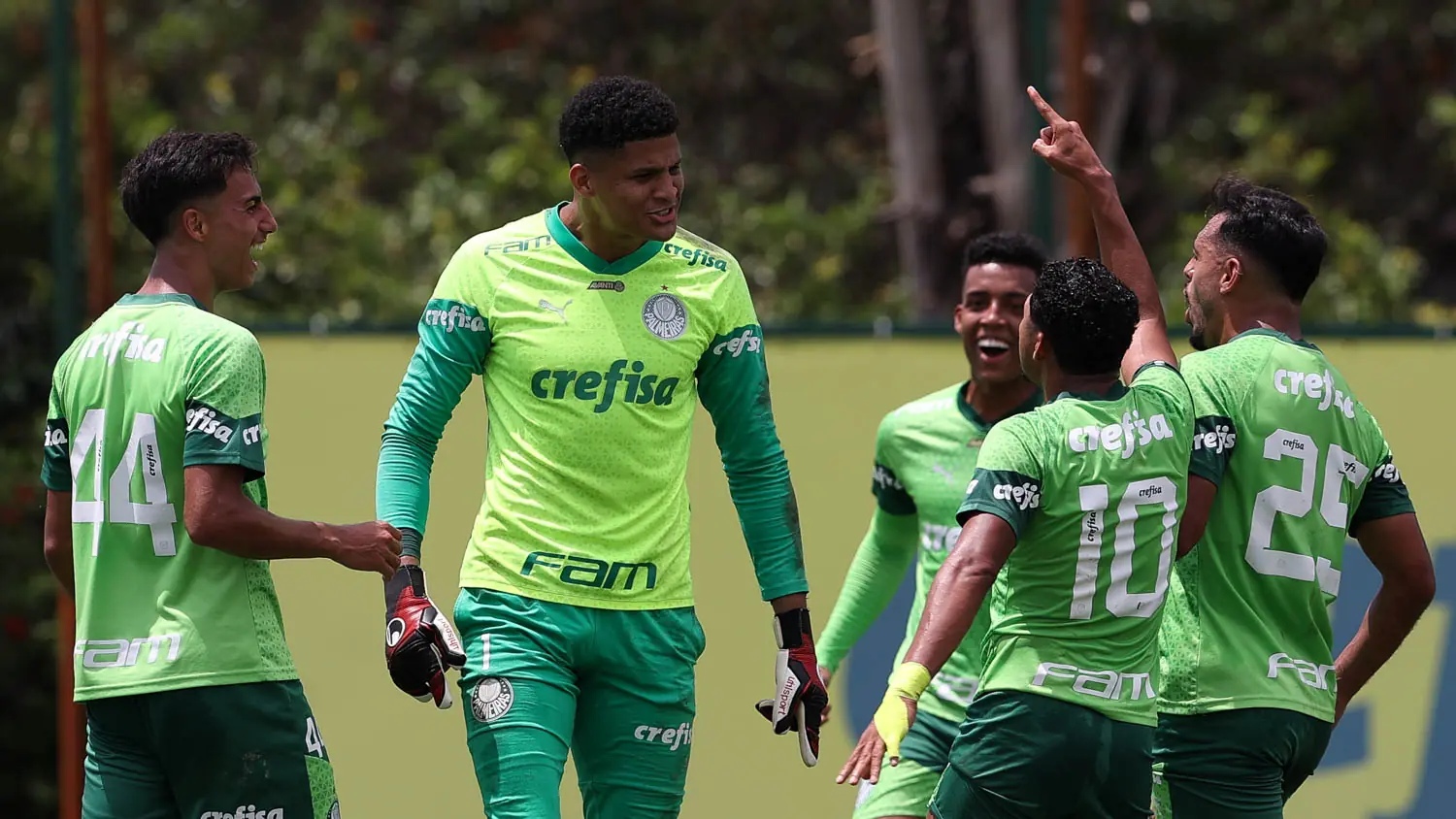 Fotos do jogo-treino do Palmeiras visando duelo com o Juventude neste sábado.