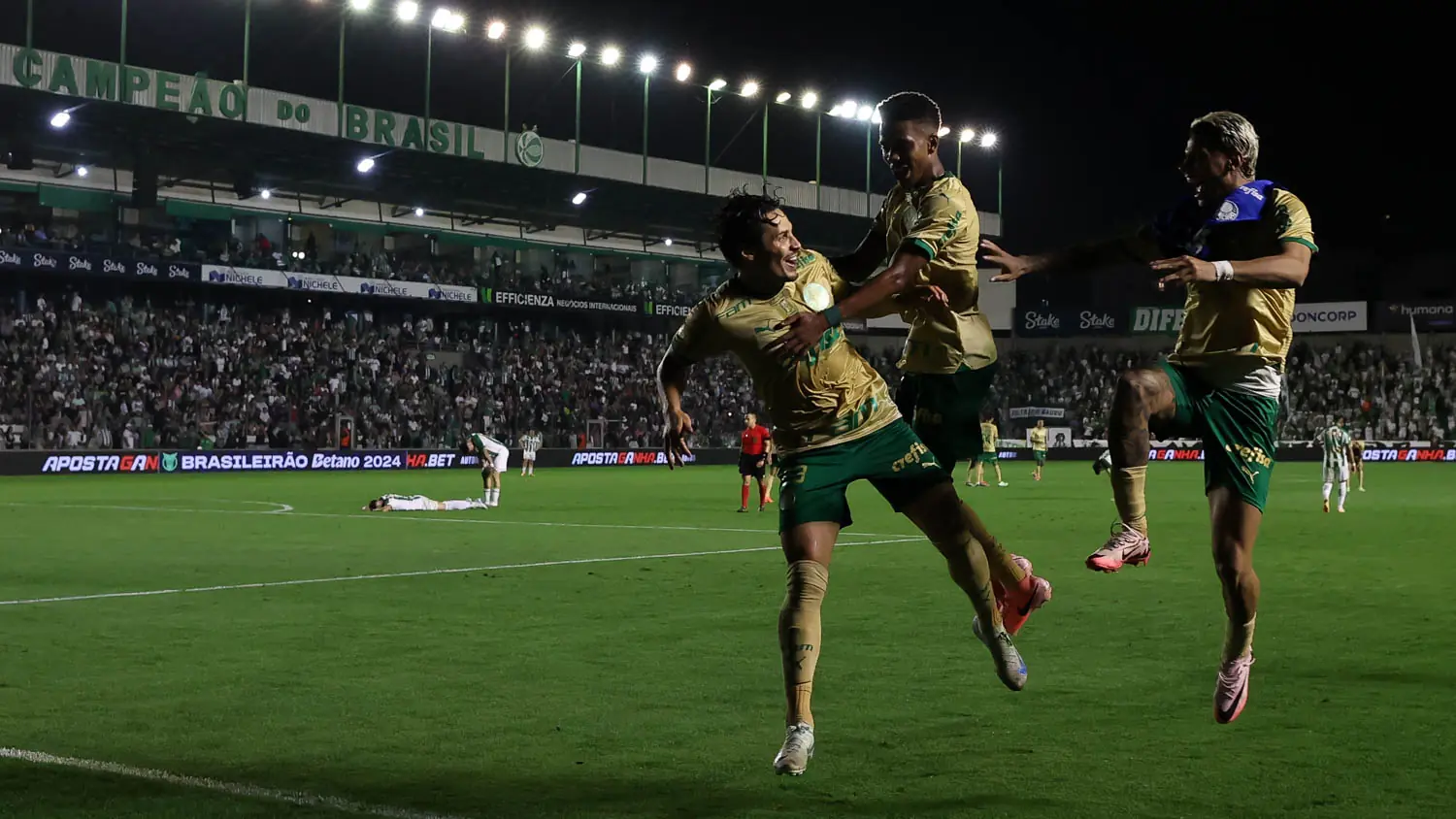 Destaques Individuais na Vitória do Palmeiras sobre o Juventude