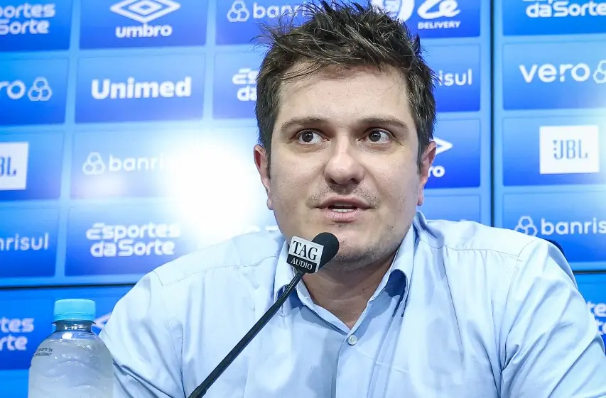 Vice-presidente revela expectativas para Grêmio no Brasileirão e foca em clássico.