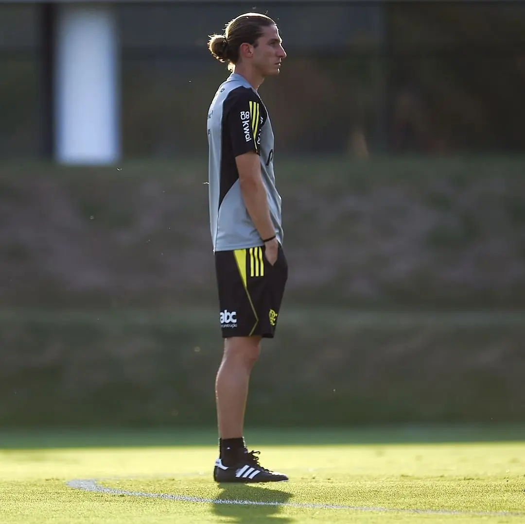 Filipe Luís convoca torcida do Flamengo para estreia na Copa do Brasil.