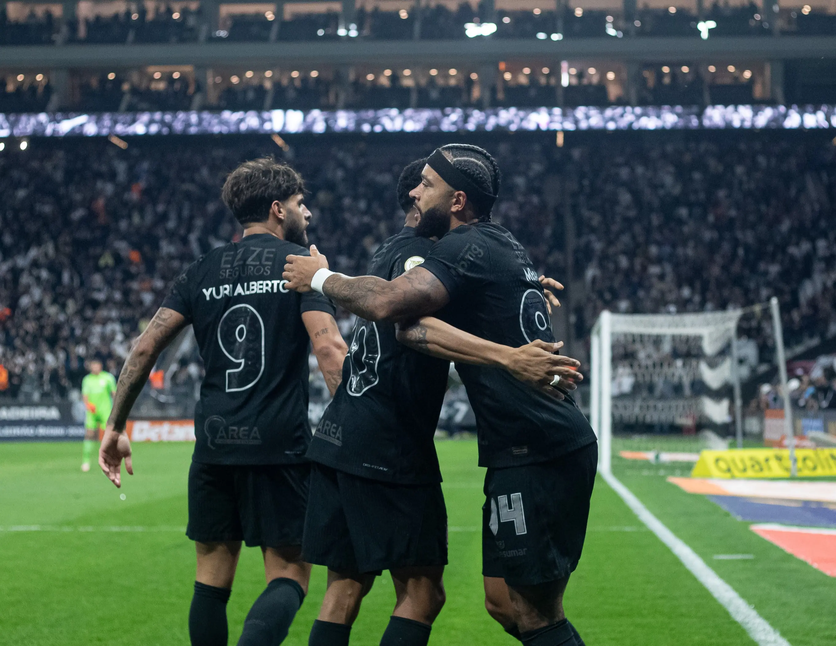 Análise de desempenho no empate entre Corinthians e Internacional.