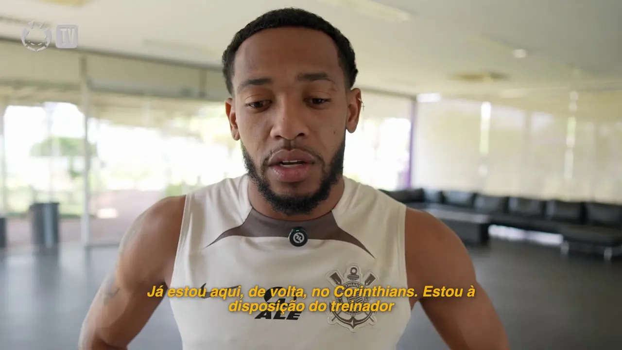 Martínez analisa estratégias do Corinthians para partida contra o Athletico-PR.