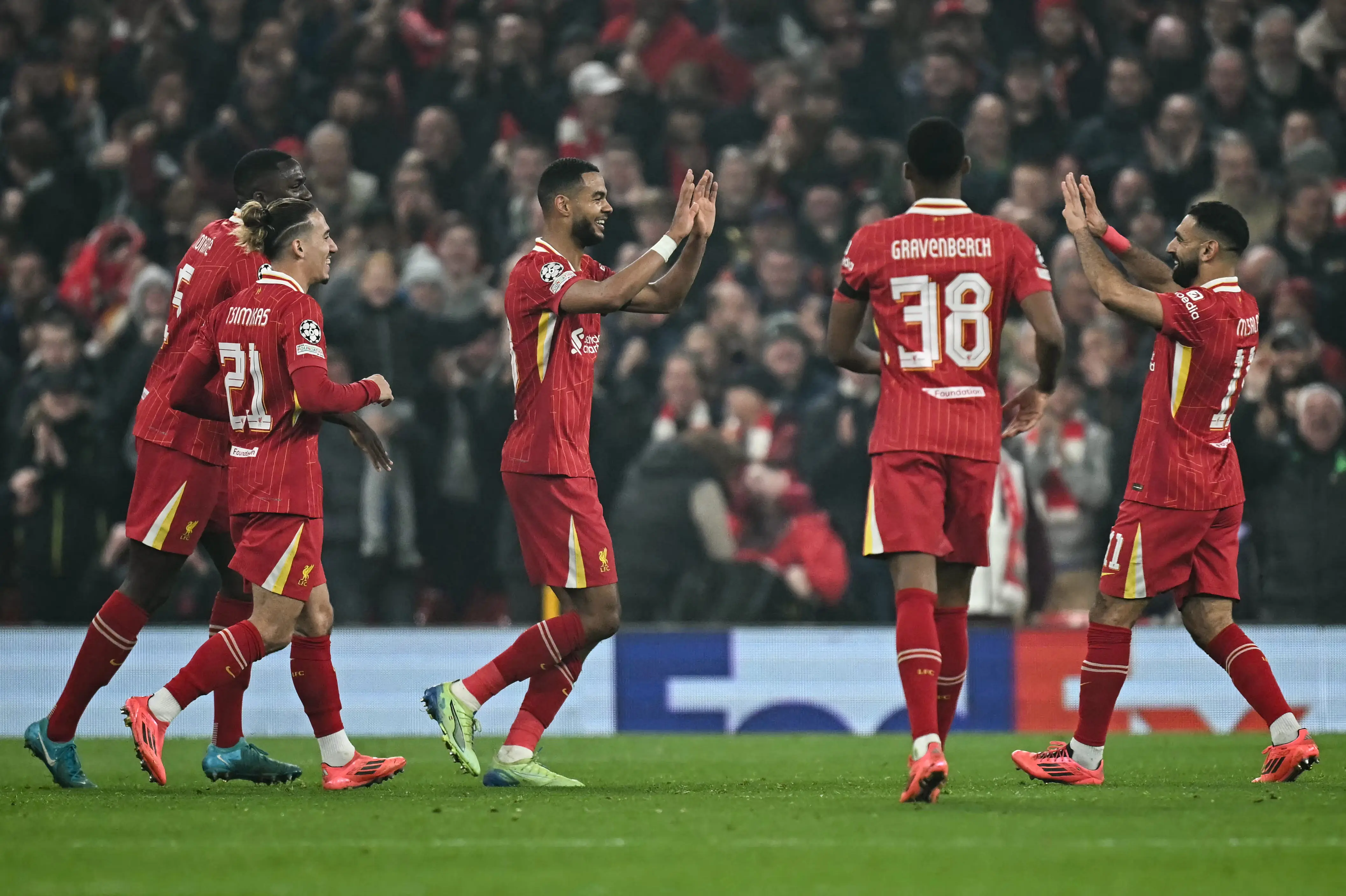 Liverpool x Aston Villa: veja onde assistir e prováveis escalações do jogo pelo Campeonato Inglês Imagem ilustrativa para a matéria