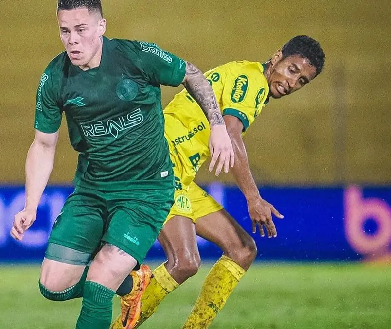 Mirassol passeia contra o Coritiba e se aproxima de acesso à Série A do Brasileirão Imagem ilustrativa para a matéria