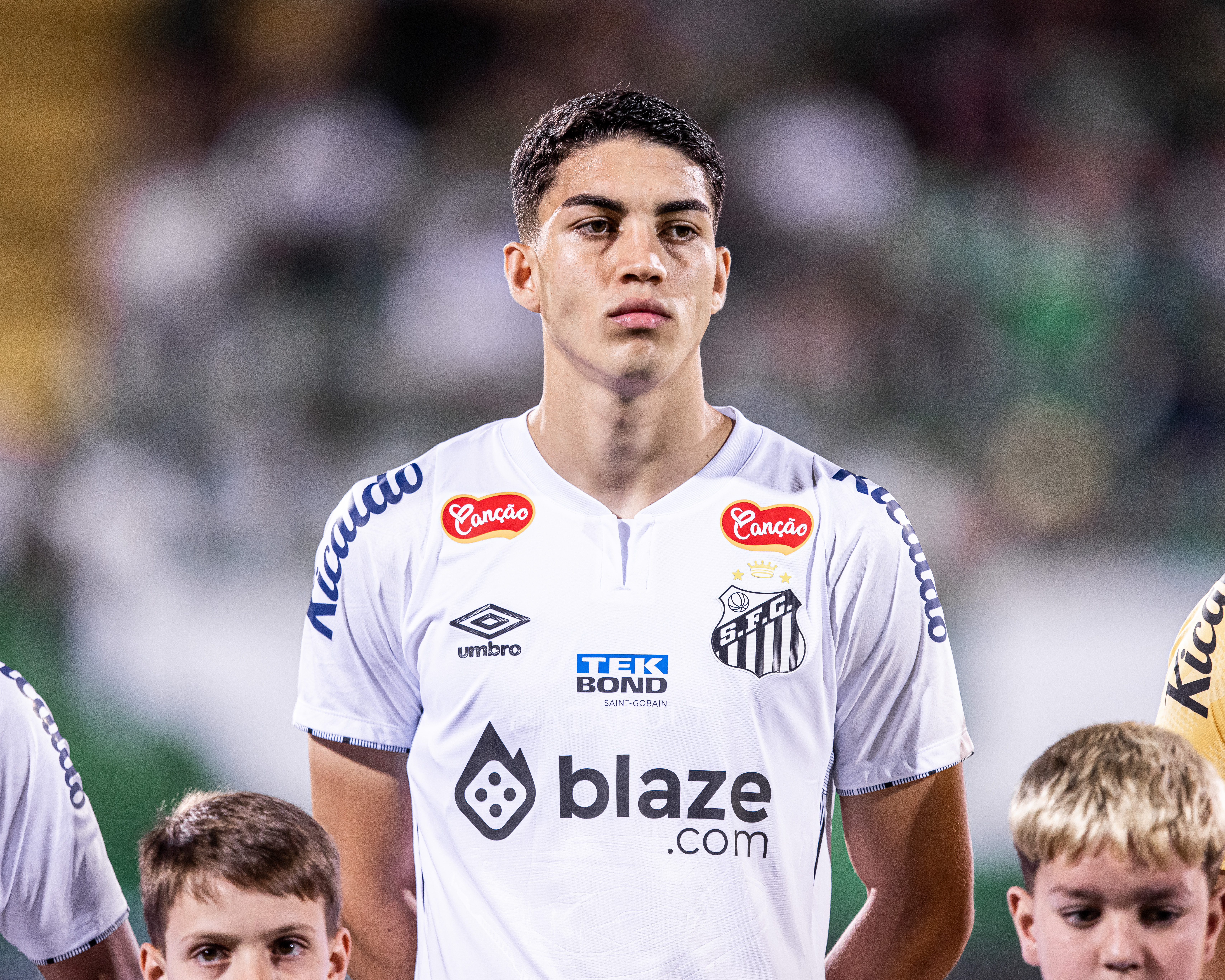 Ex-Santos, Jair comemora primeira convocação e mira continuidade na Seleção