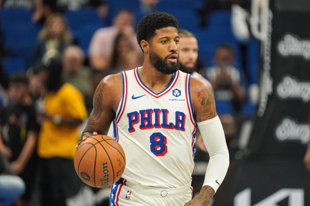 Paul George teve temporada abaixo no Philadelphia 76ers, da NBA