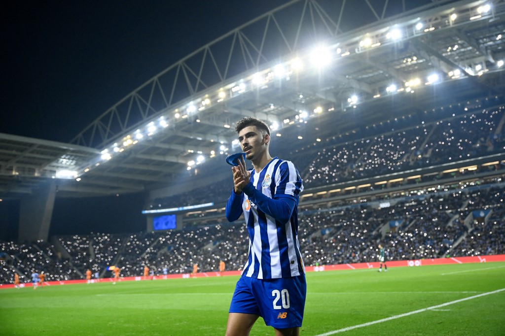 Nacional x Porto: prováveis escalações e veja onde assistir ao jogo ...