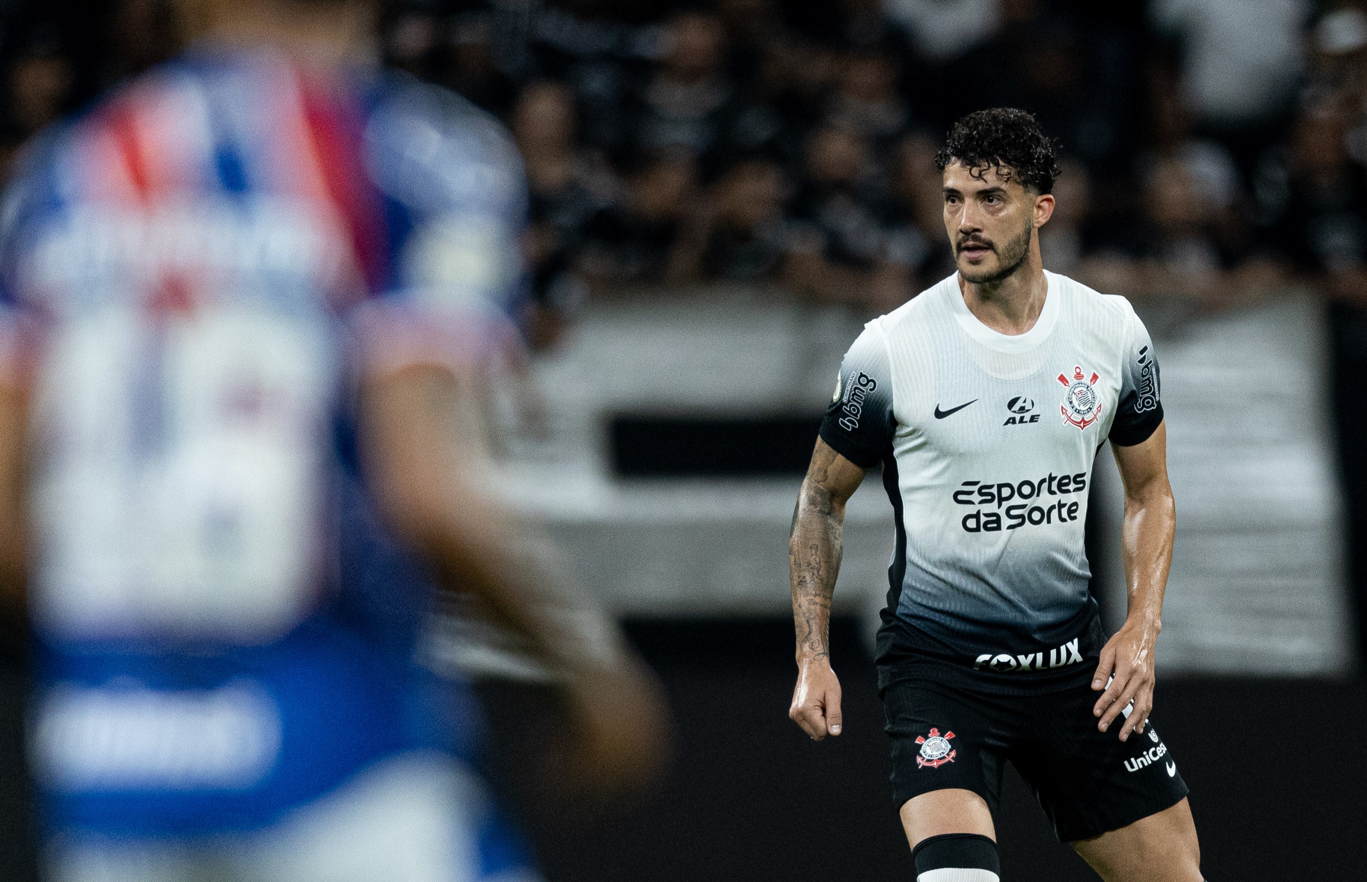 Corinthians informa lesão em Gustavo Henrique, ausência nos primeiros ...